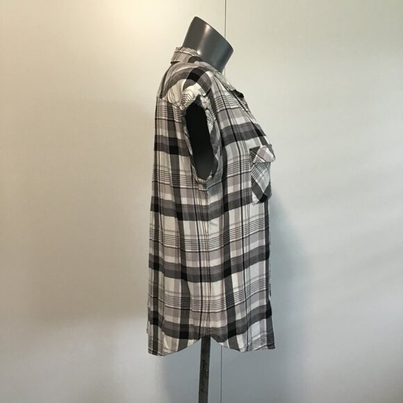 Soft Joie Johnesa Plaid Short Sleeve Top Size L - Picture 3 of 12